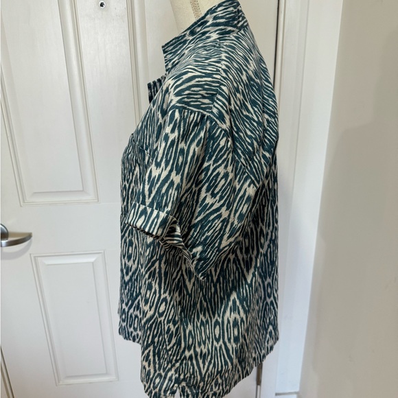 Pilcro Voile Surf Ikat Top - Picture 7 of 12